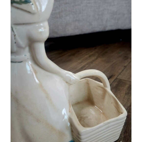 Vtg Brush McCoy Lady With Basket Planter Blue Bonnet 1940 Paint Fade No Chips - Picture 6 of 9